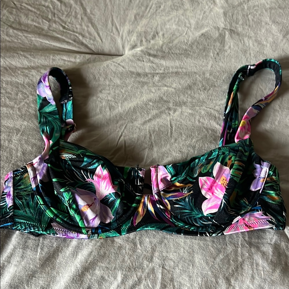 Floral Tropical Bikini Top